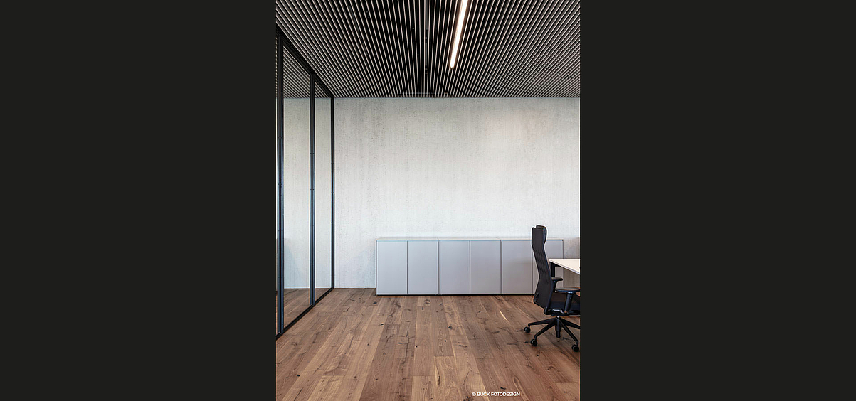 Bürobeleuchtung dimmbar & effizient | auf luxsystem.com