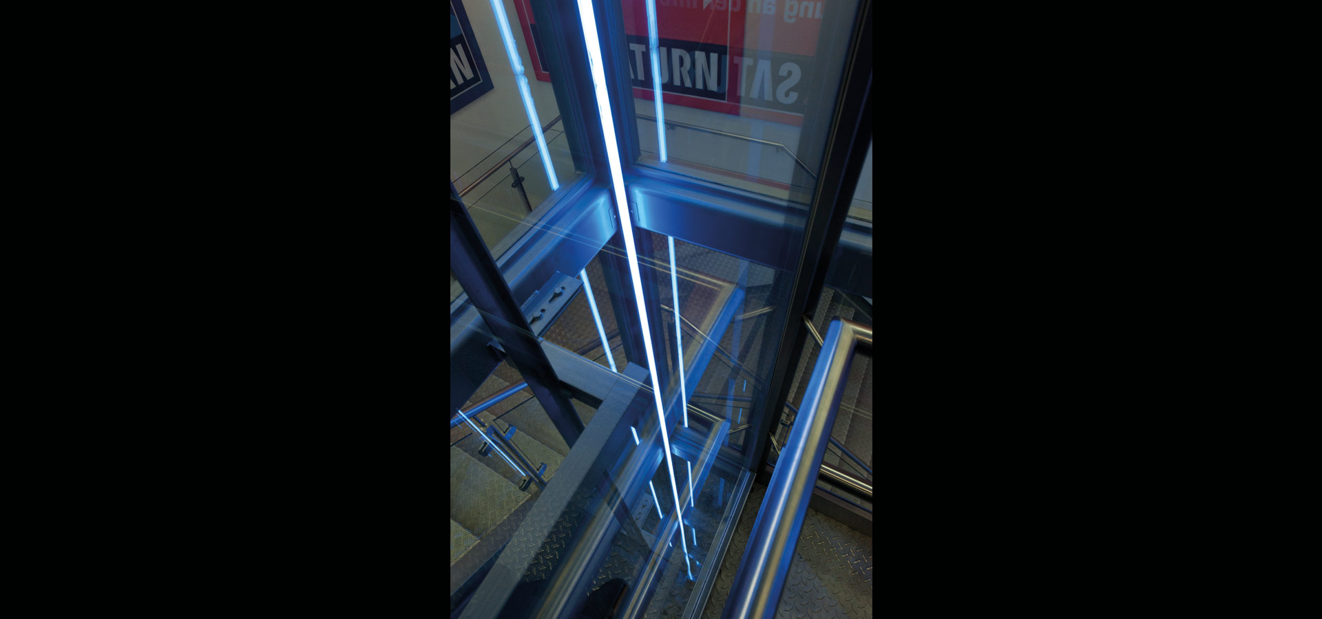 Luxsytem Saturn elevator linear lighting system 20.3