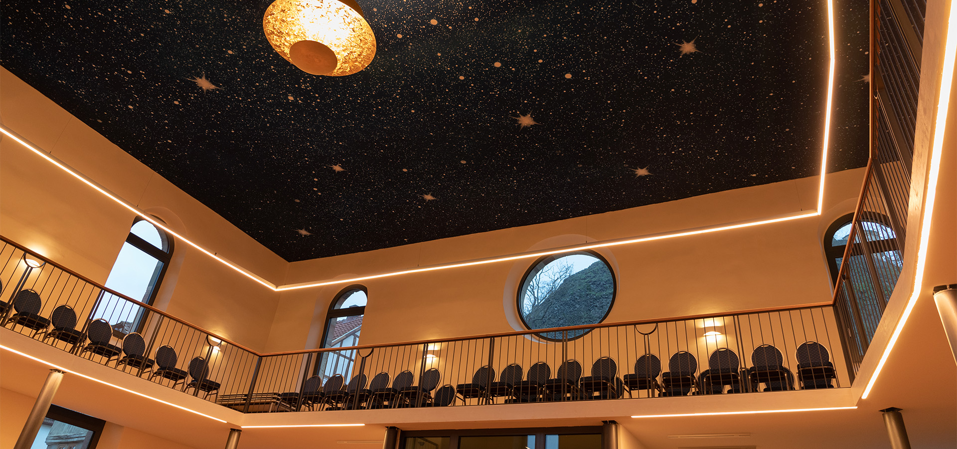 Church lighting design with emotional significance with RGBW Luxsystem luminaires from HADLER
