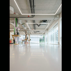 Bürobeleuchtung Lichtleiste LED Beleuchtung Kreativzentrum Berlin Hyp mit Luxsystem SL 20.2 Vorschau